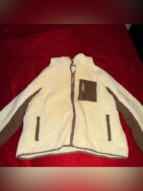 Women’s Cream Sherpa Jacket with Brown Trim